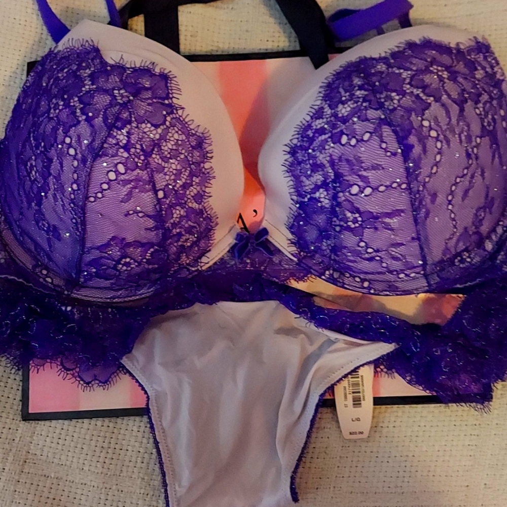 Victoria Secret Dream Angel's purple & violet bra & panty set